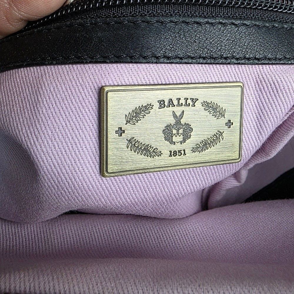 Bally Quilted Rosalyn Tassell Satchel Baguette Handbag Black Leather - Picture 12 of 16